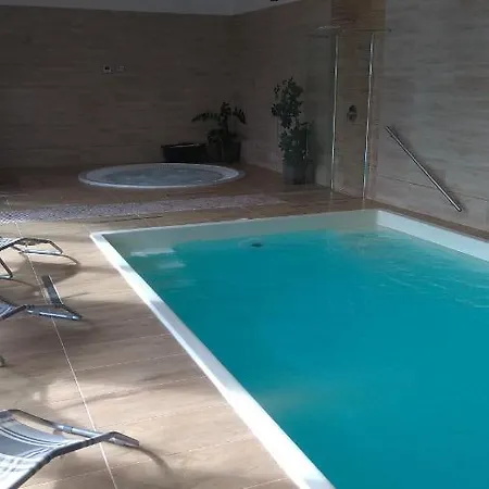 Nádas Panzió *