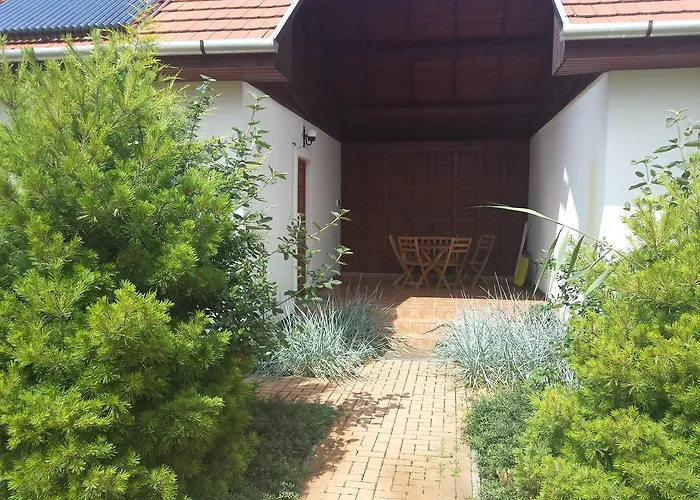 Nádas Panzió Vendégház Tiszafüred