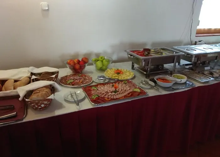 Nadas Panzio 4*